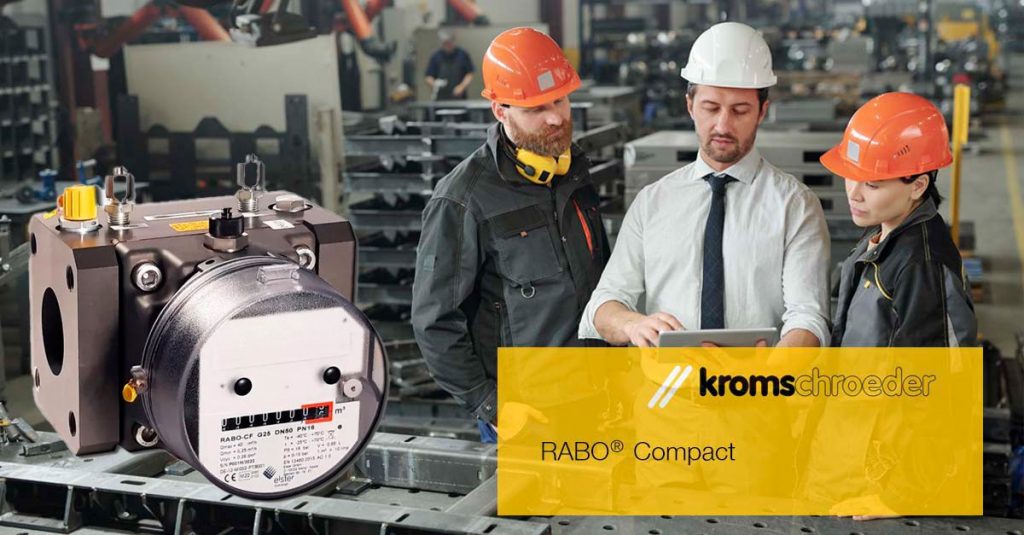 Equipo técnico revisando contador modelo RABO Compact